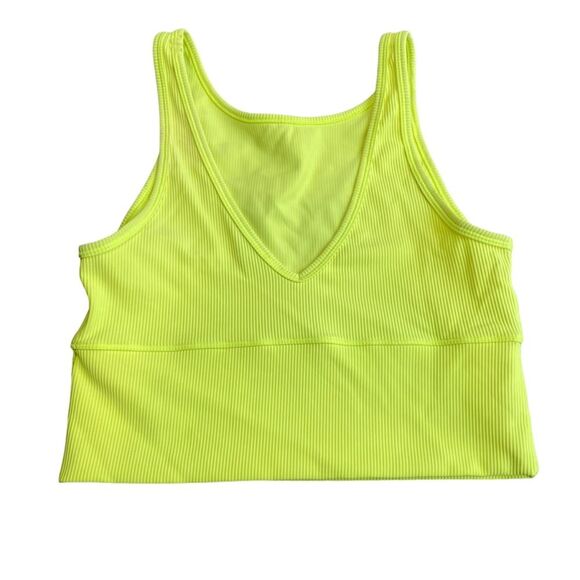Lululemon Women’s 8 Power Pivot Ribbed Tank Top
Highlight Yellow Reversible Crop - Picture 3 of 7